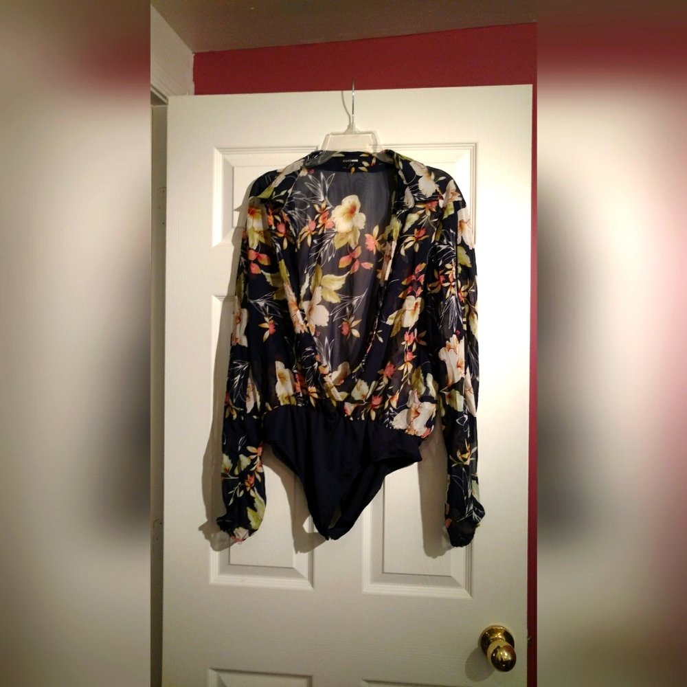 Fashion Nova Long Sleeve Bodysuit